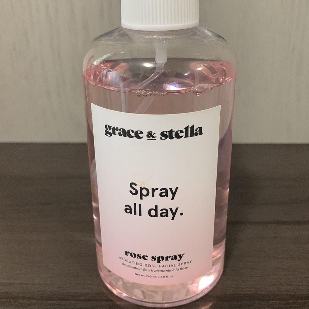 grace & stella rose spray